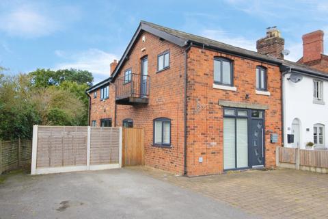 3 bedroom end of terrace house for sale, Hill Top Road, Acton Bridge, Cheshire, CW8