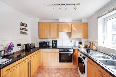 2 bedroom flat for sale, Old Town,  Swindon,  Wiltshire,  SN1