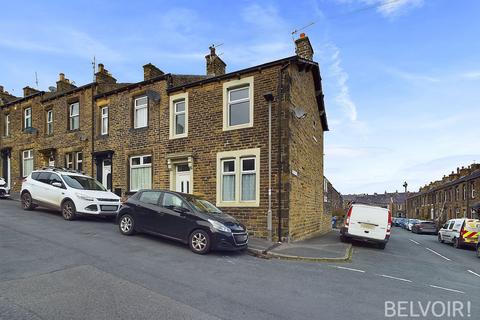 3 bedroom end of terrace house to rent, Castle Street, Skipton, BD23