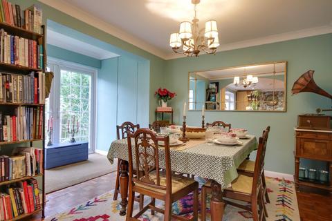 16 Copse Road, Burley, Ringwood, BH24 4EG