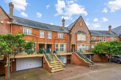 5 bedroom townhouse for sale, St Ann's Park, Virginia Water