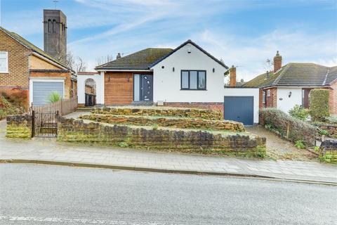 2 bedroom detached bungalow for sale, Longridge Road, Woodthorpe NG5