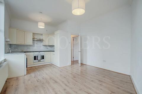 6 bedroom flat for sale, Neasden Lane, London, NW10