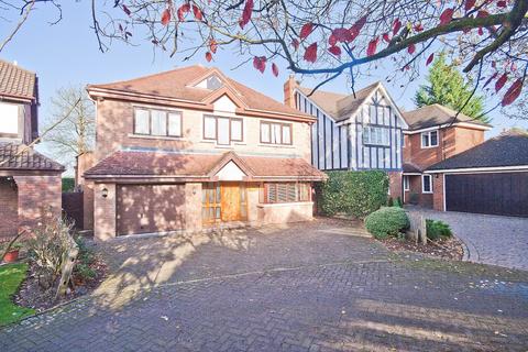 4 bedroom detached house for sale, Ingle Close, Pinner Village, HA5