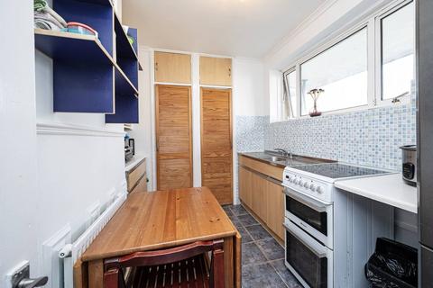 1 bedroom flat for sale, Regent Square, Bloomsbury, London, WC1H