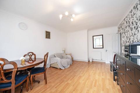 1 bedroom flat for sale, Regent Square, Bloomsbury, London, WC1H