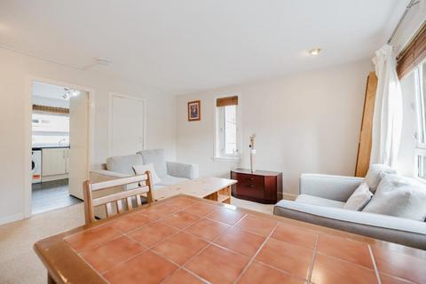 2 bedroom duplex to rent, 0346L Abbeyhill Crescent, Edinburgh, EH8 8DZ