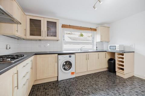 2 bedroom duplex to rent, 0346L Abbeyhill Crescent, Edinburgh, EH8 8DZ