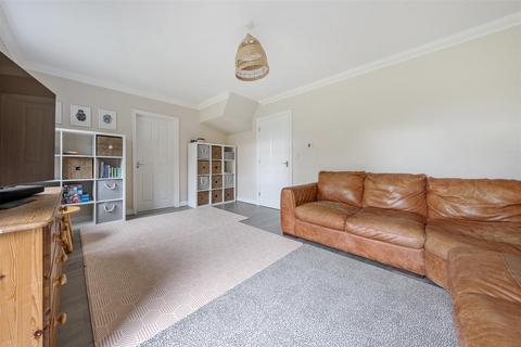 3 bedroom detached house for sale, Crown Close, Pewsey