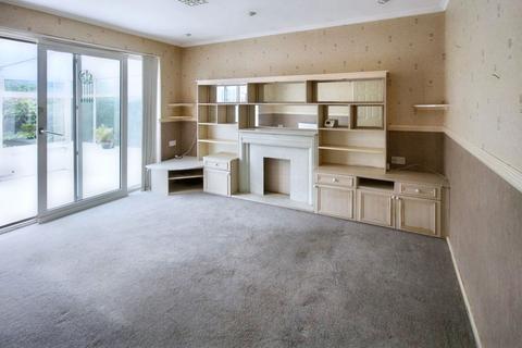 2 bedroom property for sale, Rayleigh Drive, Wideopen, Newcastle upon Tyne, Tyne and Wear, NE13 6AJ