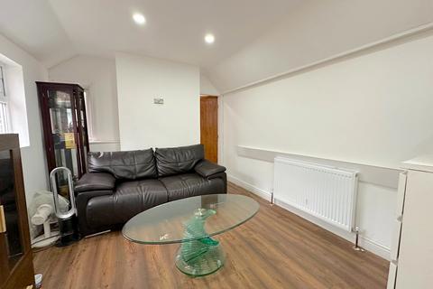 3 bedroom terraced house for sale, Ebenezer Street, Wolverhampton WV14