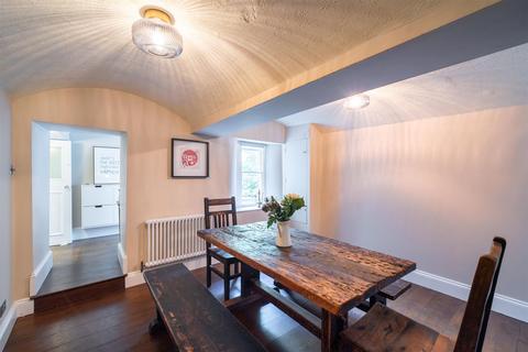 Flat 1, Oakfield Mansions, 6 - 10 Oakfield Grove, Bristol, BS8 2BN