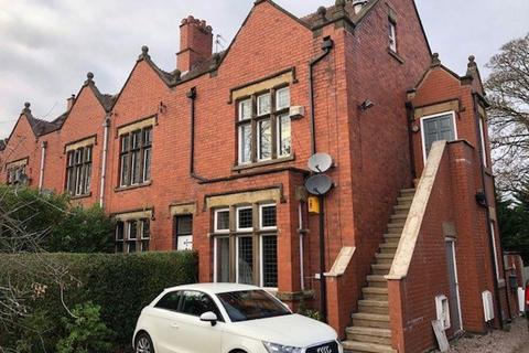 2 bedroom apartment to rent, Knutsford Rd, Ws, SK9 6JD