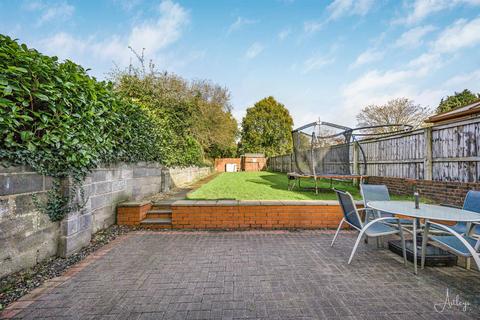353 Heol Las Close, Birchgrove, Swansea, SA7 9DP