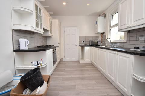 1 bedroom in a house share to rent, Milton Road Belvedere DA17