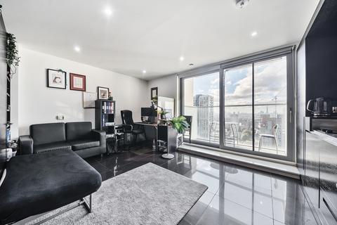 Studio for sale, Pan Peninsula Square London E14