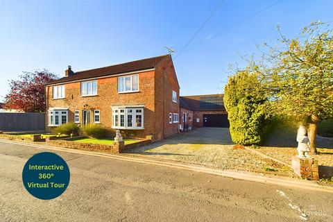 undefined, North End, North Lincolnshire DN19