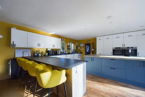 5 bedroom detached house for sale, North End, North Lincolnshire DN19