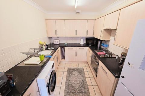 2 bedroom flat for sale, Forton Road, Hampshire PO12