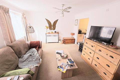 2 bedroom flat for sale, Forton Road, Hampshire PO12