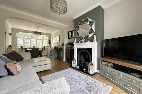 4 bedroom semi-detached house for sale, Kennel Lane, Billericay CM11