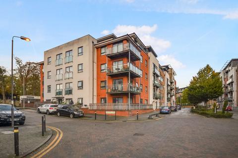 1 bedroom apartment for sale, at Cherrywood Lodge, Oakwood Close, London SE13