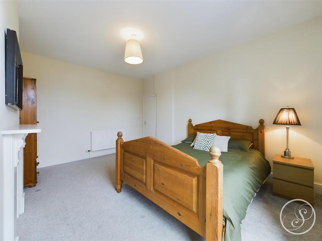Bed 1