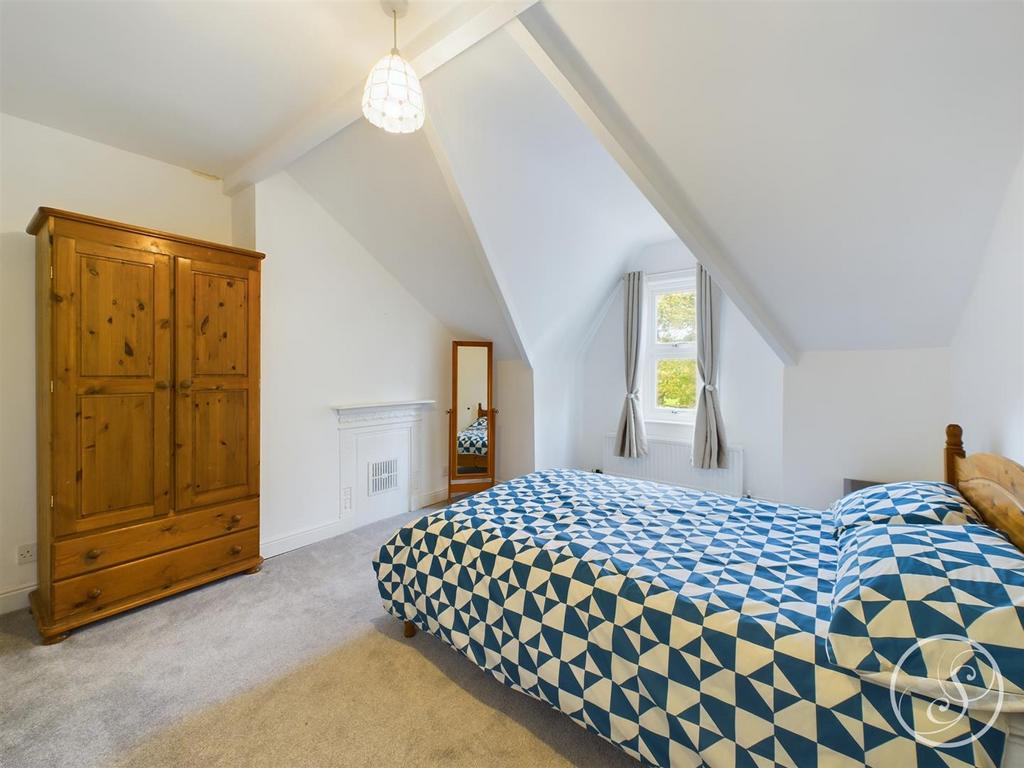 Bed 5