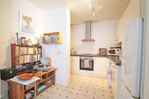 1 bedroom flat for sale, St Aubyns, Hove