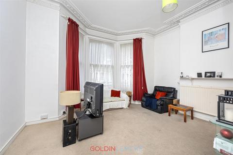 1 bedroom flat for sale, St Aubyns, Hove