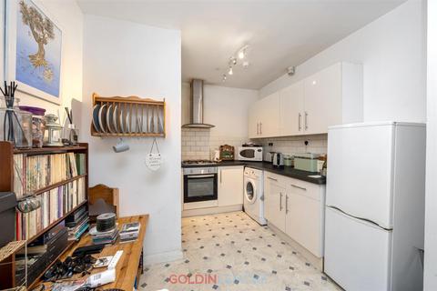 1 bedroom flat for sale, St Aubyns, Hove