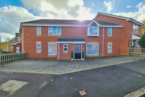 3 bedroom terraced house for sale, Lauren Way, Totton SO40