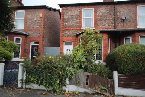 2 bedroom semi-detached house for sale, Cyprus Street, Stretford, M32 8AX