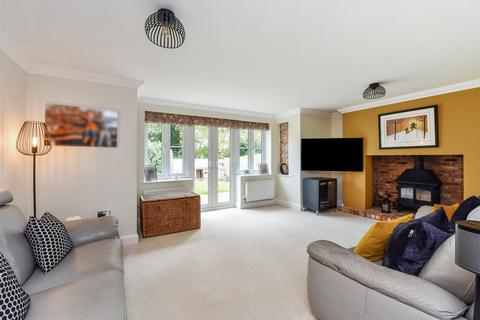 4 bedroom detached house for sale, Watercress Way, Medstead, Alton, Hampshire