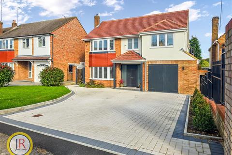 4 bedroom detached house for sale, Homewood Avenue, Cuffley