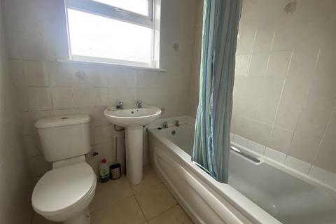 28 Kenpas Highway, Green Lane, Coventry, CV3 6BP