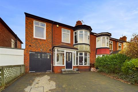 5 bedroom semi-detached house for sale, Amble Avenue, Whitley Bay