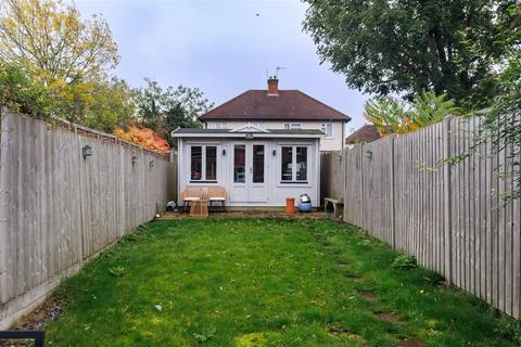 40 James Street, Epping, CM16 6RR