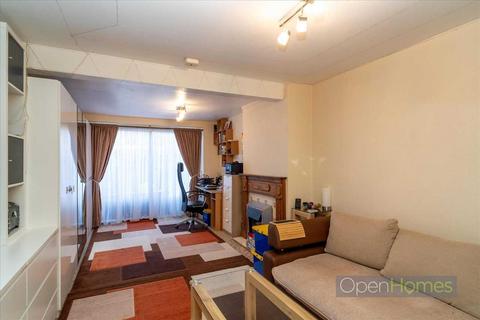 4 bedroom terraced house for sale, Arran Court, Cherry Close, Colindale