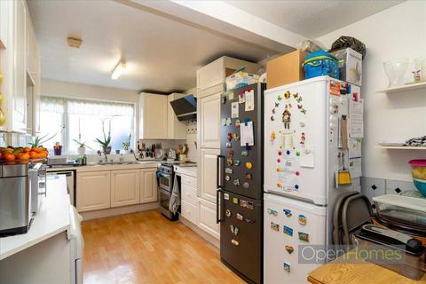 4 bedroom terraced house for sale, Arran Court, Cherry Close, Colindale