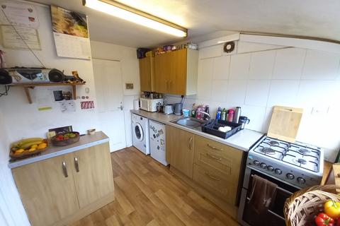 3 bedroom cottage for sale, Britannia Street, Llanllechid LL57