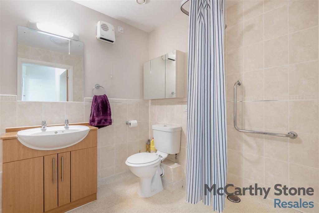 8671122-interior16.jpg