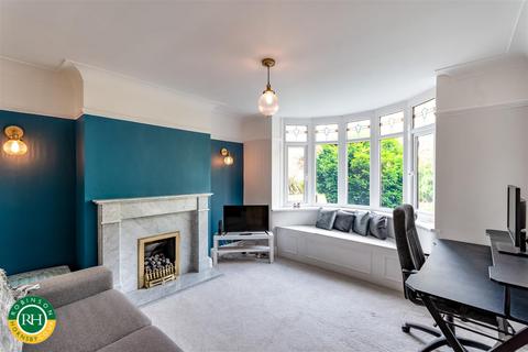 Goathland Boat Lane, Sprotbrough, Doncaster, DN5 7LU
