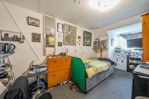 25 Beanacre Road, Melksham, SN12 8AQ