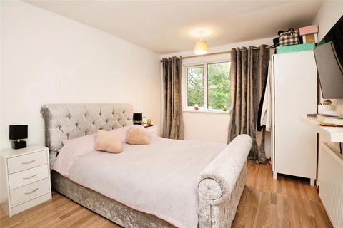 4 bedroom end of terrace house for sale, Chapel Wood, Llanedeyrn, Cardiff, CF23