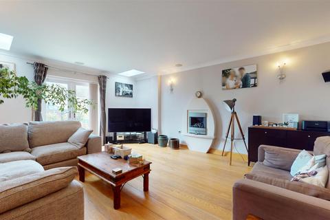 Lockburn House Eckweek Lane, Peasedown St John, Bath, BA2 8PH
