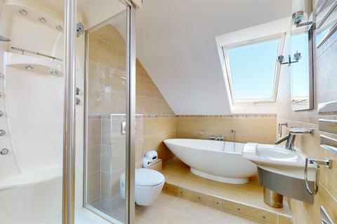 Lockburn House Eckweek Lane, Peasedown St John, Bath, BA2 8PH