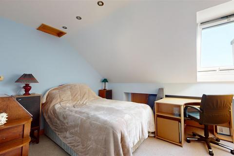 Lockburn House Eckweek Lane, Peasedown St John, Bath, BA2 8PH