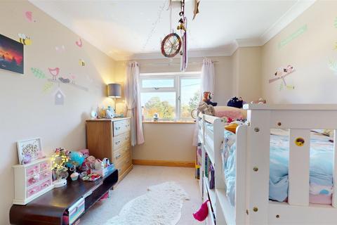 Lockburn House Eckweek Lane, Peasedown St John, Bath, BA2 8PH
