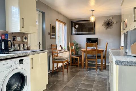 33 Bankside Close, Oldham, OL9 6TQ